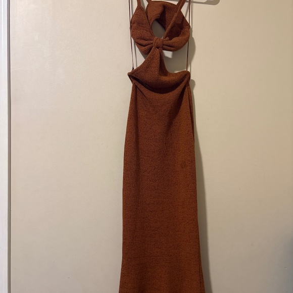 Dress - Picture 1 of 6